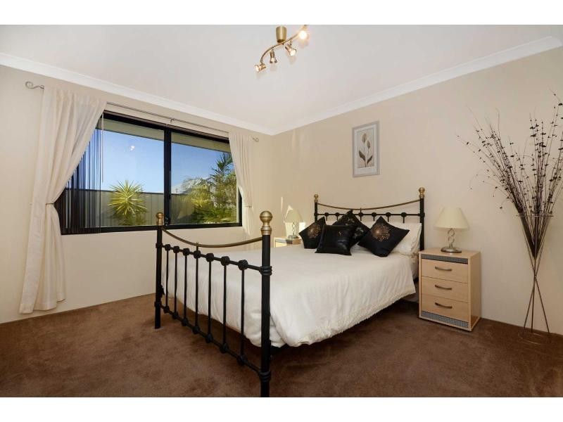 7 Lakewood Terrace, Clarkson WA 6030