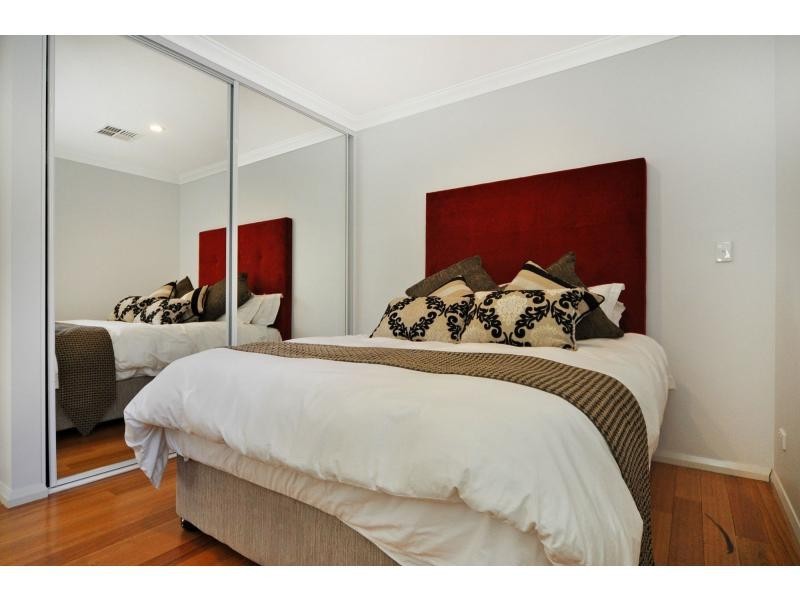 14 Sycon Way, Karrinyup WA 6018