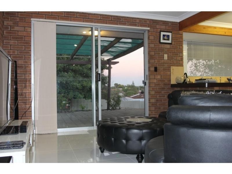 4 Atwick Way, Craigie WA 6025