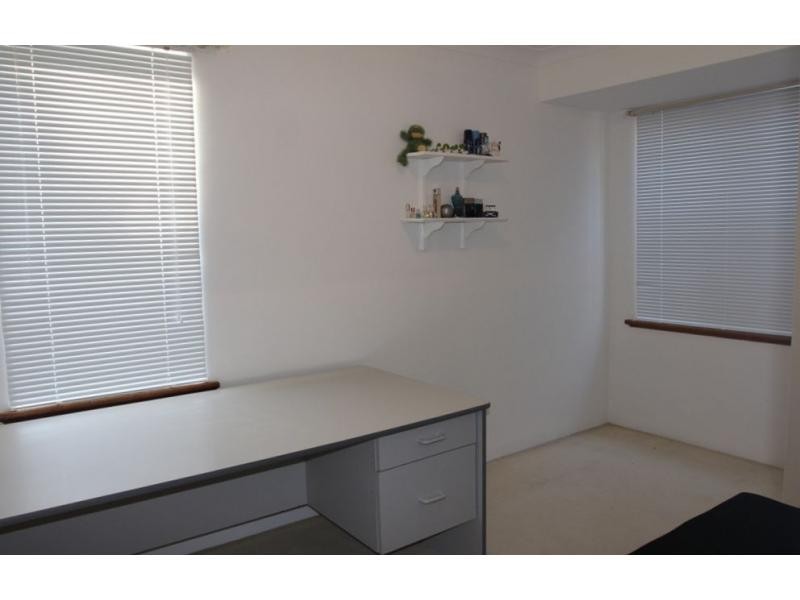 4 Atwick Way, Craigie WA 6025