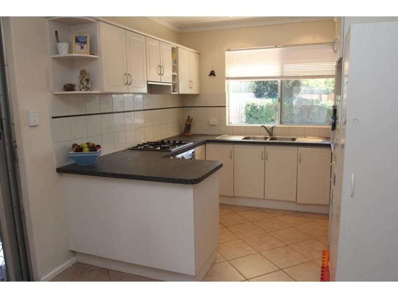 10B Sillmon Way, Duncraig WA 6023