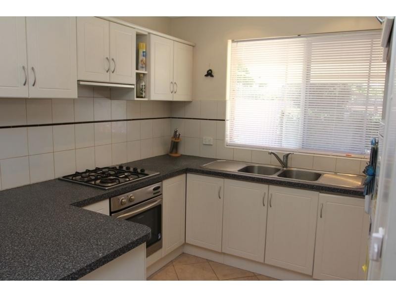 10B Sillmon Way, Duncraig WA 6023