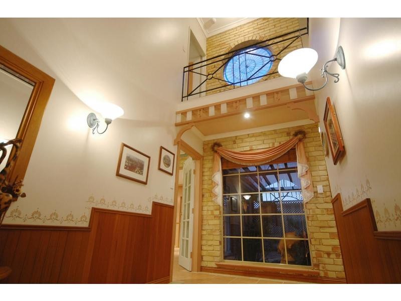 2 Latifa Close, Ocean Reef WA 6027