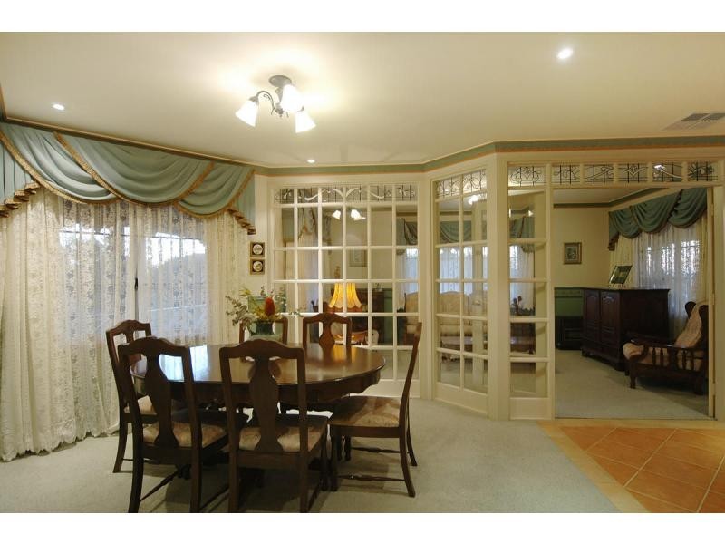 2 Latifa Close, Ocean Reef WA 6027