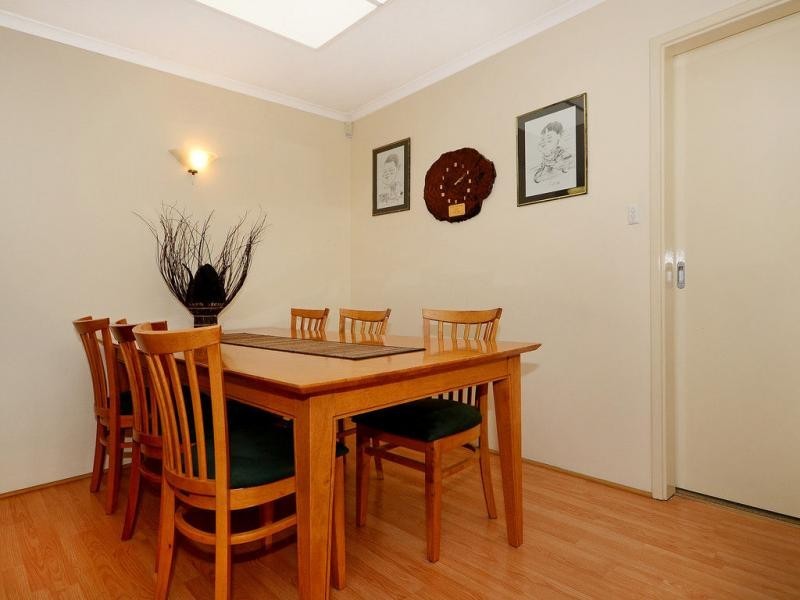 21 Comstock Way, Woodvale WA 6026