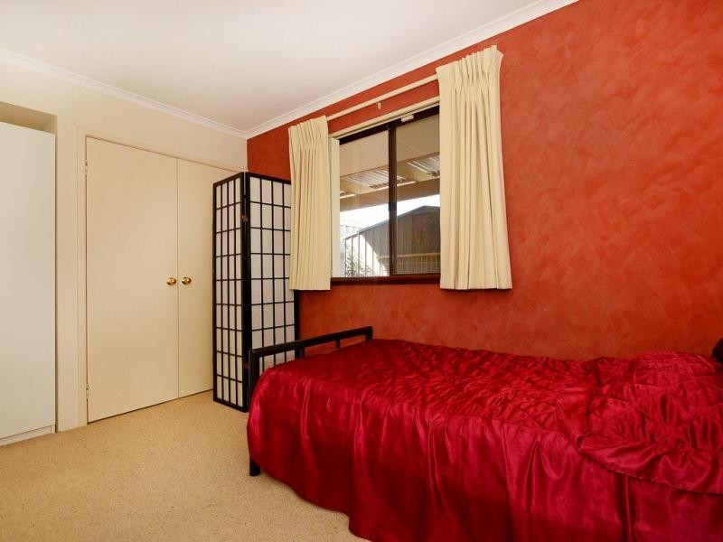 21 Comstock Way, Woodvale WA 6026