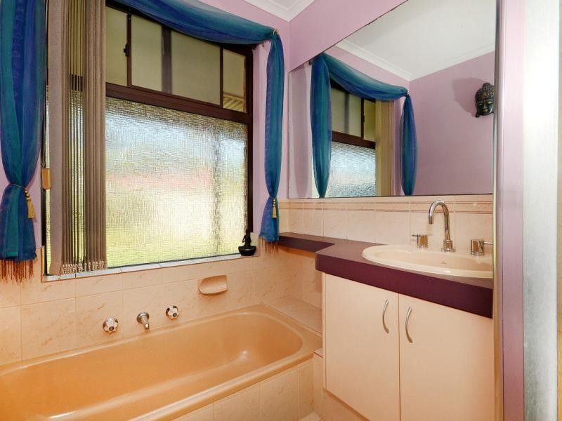 21 Comstock Way, Woodvale WA 6026