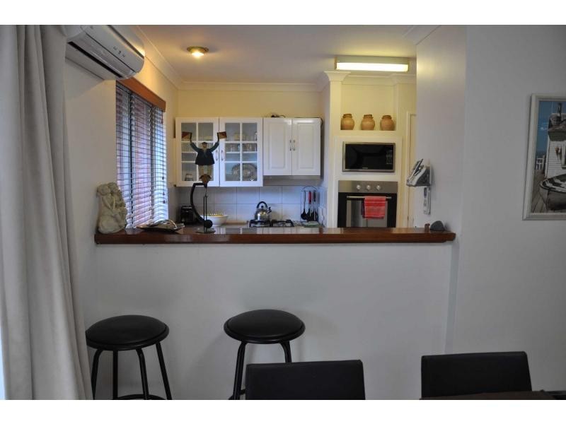 Unit 9/2 Corander Gardens, Carine WA 6020