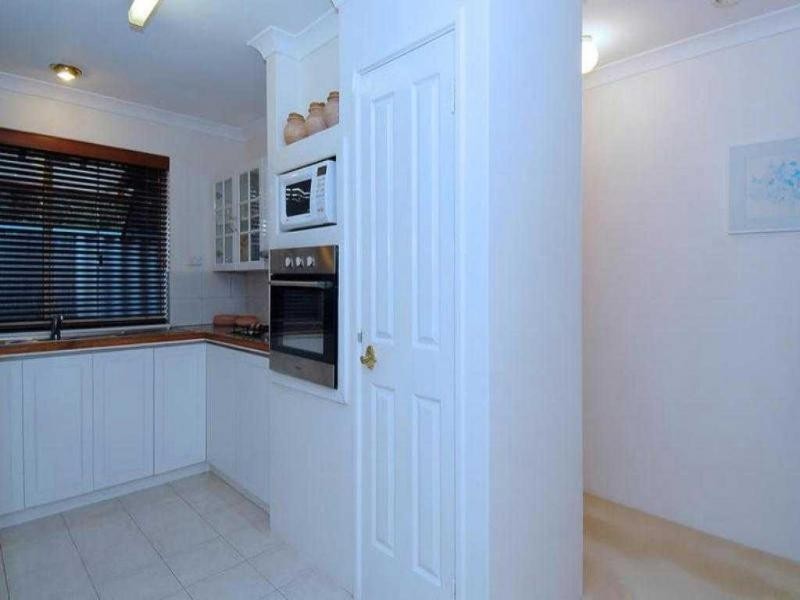 Unit 9/2 Corander Gardens, Carine WA 6020