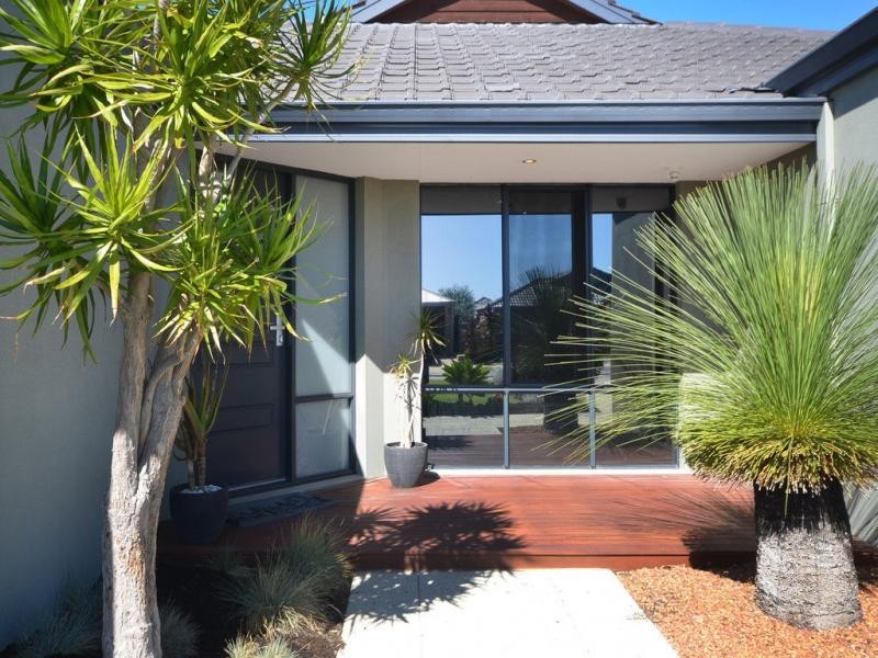 14 Lakewood Terrace, Clarkson WA 6030