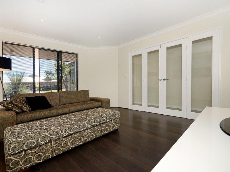 14 Lakewood Terrace, Clarkson WA 6030