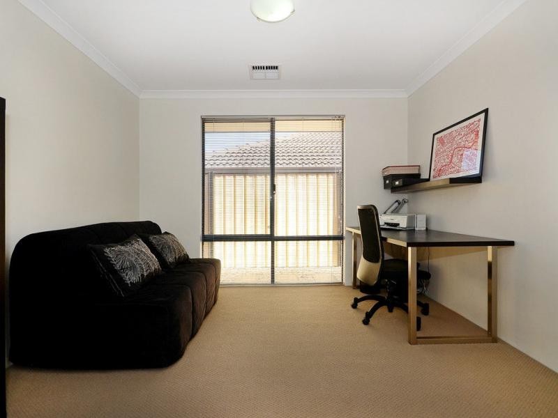 14 Lakewood Terrace, Clarkson WA 6030