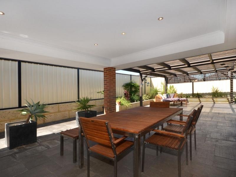 14 Lakewood Terrace, Clarkson WA 6030