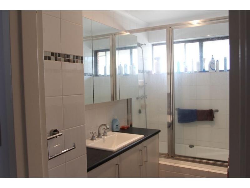 23 Claygate Way, Kingsley WA 6026