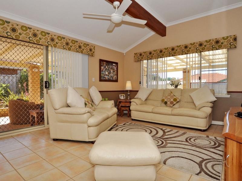 35 Glencoe Loop, Kinross WA 6028