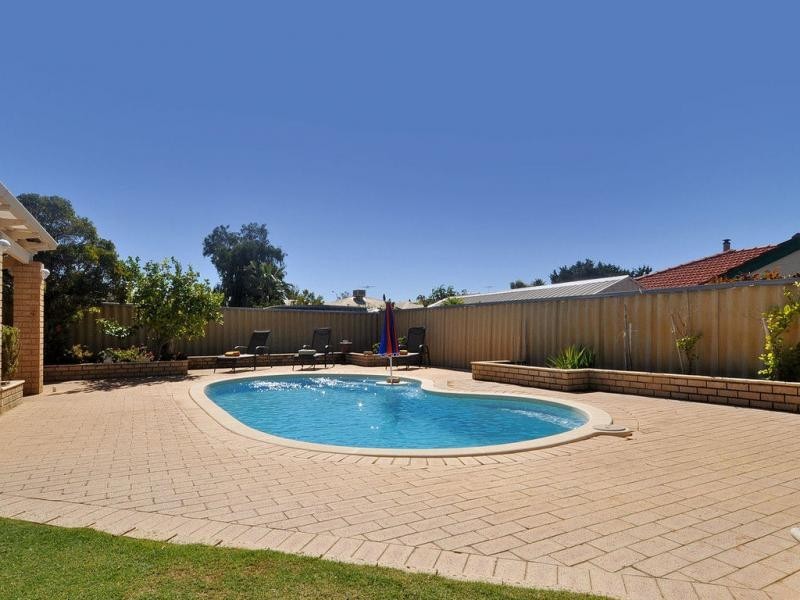 35 Glencoe Loop, Kinross WA 6028