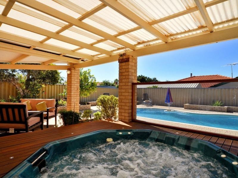 35 Glencoe Loop, Kinross WA 6028