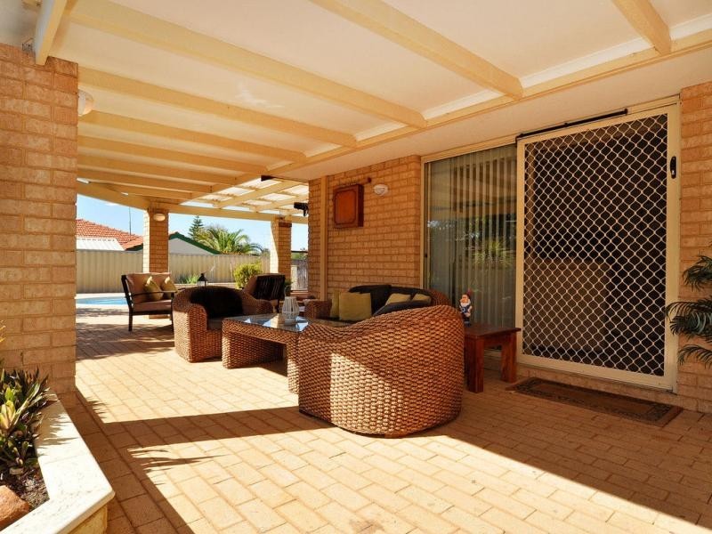 35 Glencoe Loop, Kinross WA 6028