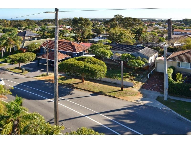 152 Ewen Street, Doubleview WA 6018