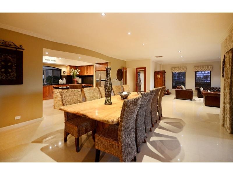 10 Ocean Falls Boulevard, Mindarie WA 6030