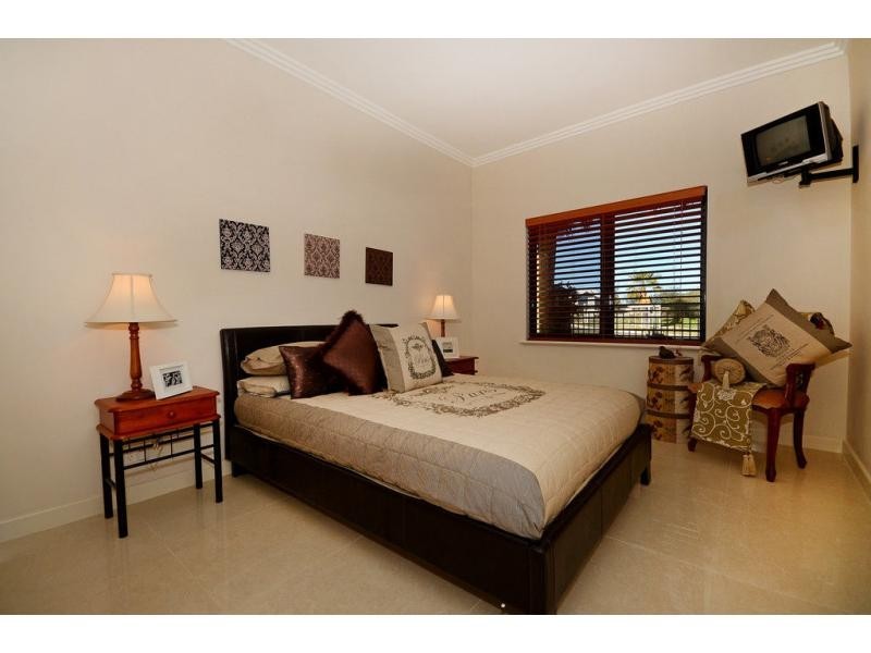 10 Ocean Falls Boulevard, Mindarie WA 6030
