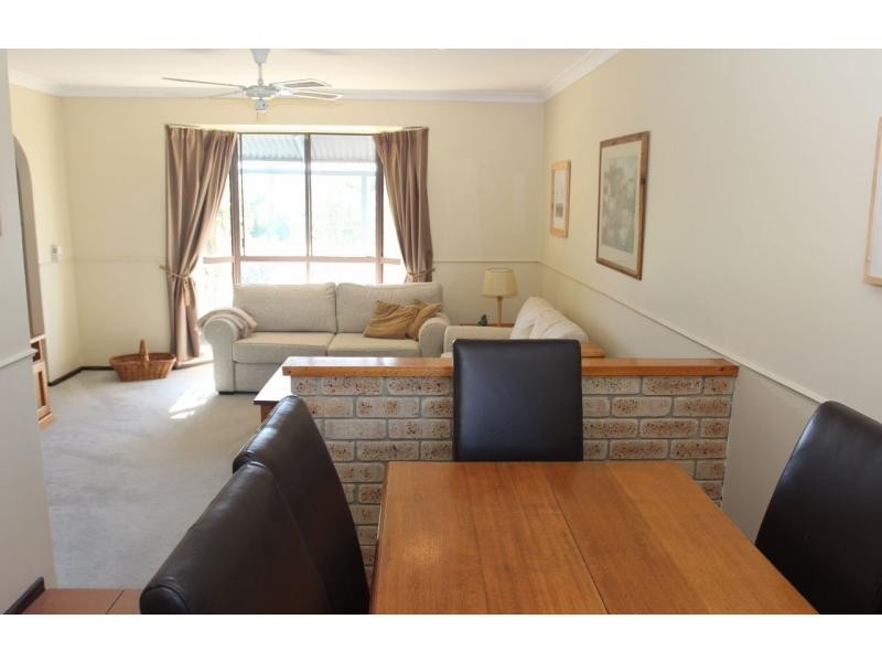 14 Bannister Road, Padbury WA 6025