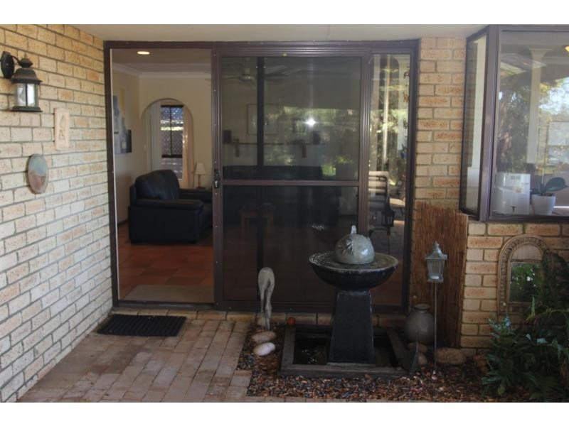 14 Bannister Road, Padbury WA 6025