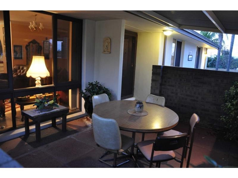 31 Bullara Road, Craigie WA 6025