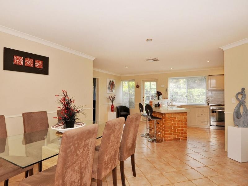 158 Woodvale Drive, Woodvale WA 6026