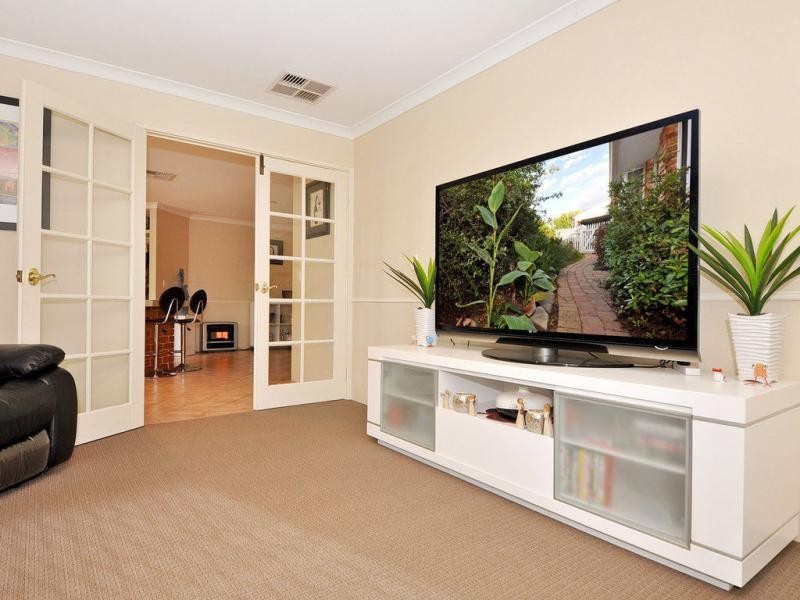 158 Woodvale Drive, Woodvale WA 6026