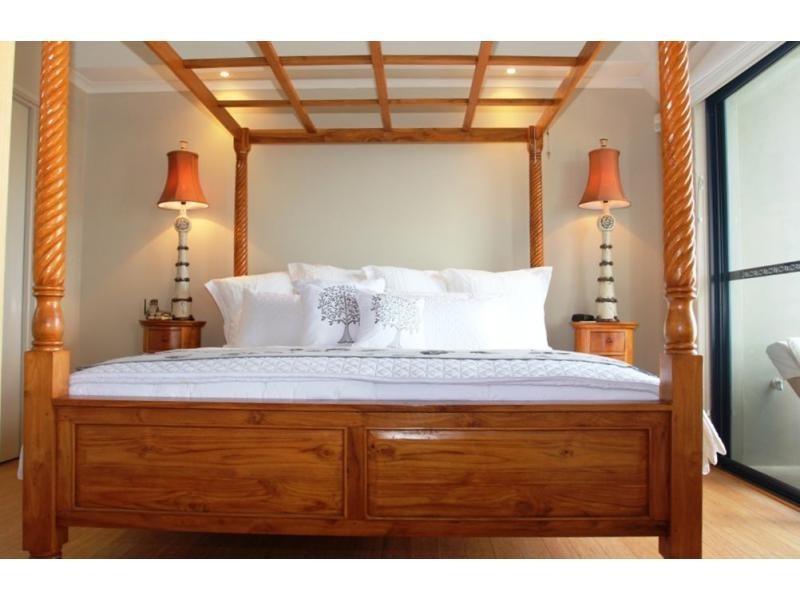 27 Toulon Circle, Mindarie WA 6030