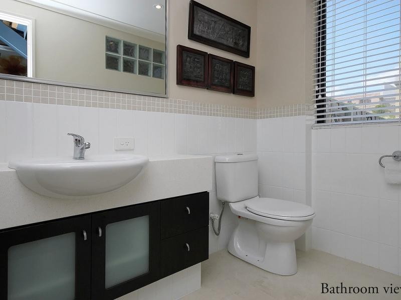 27 Toulon Circle, Mindarie WA 6030