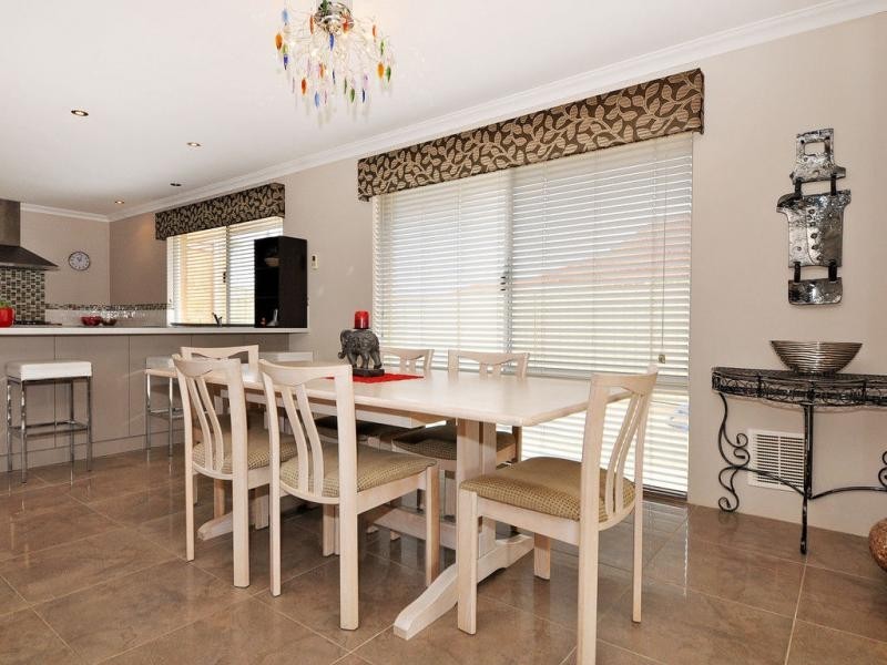 11 Hewlett Turn, Tapping WA 6065