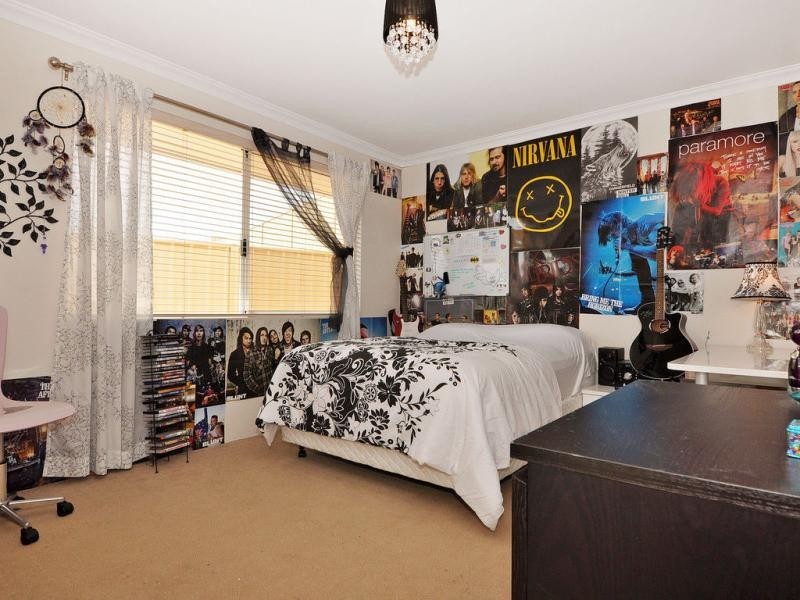 11 Hewlett Turn, Tapping WA 6065