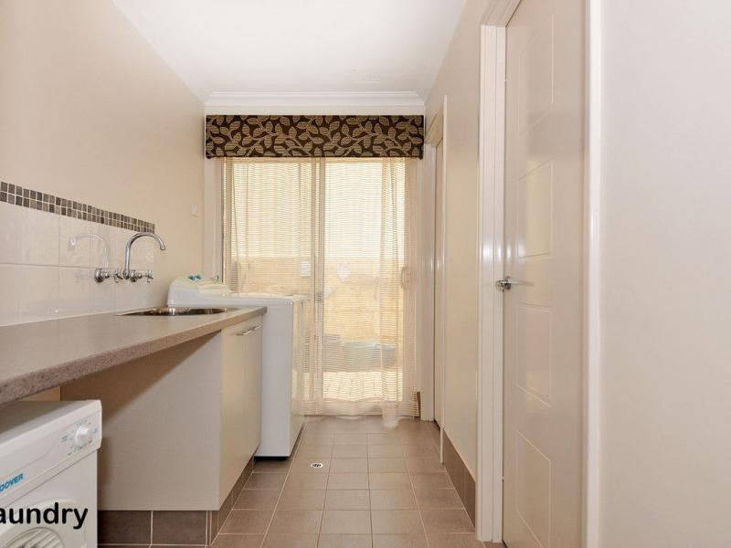 11 Hewlett Turn, Tapping WA 6065