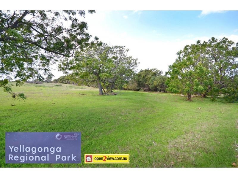 24 Castlegate Way, Woodvale WA 6026