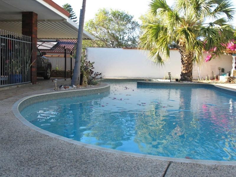 94 Barker Drive, Duncraig WA 6023