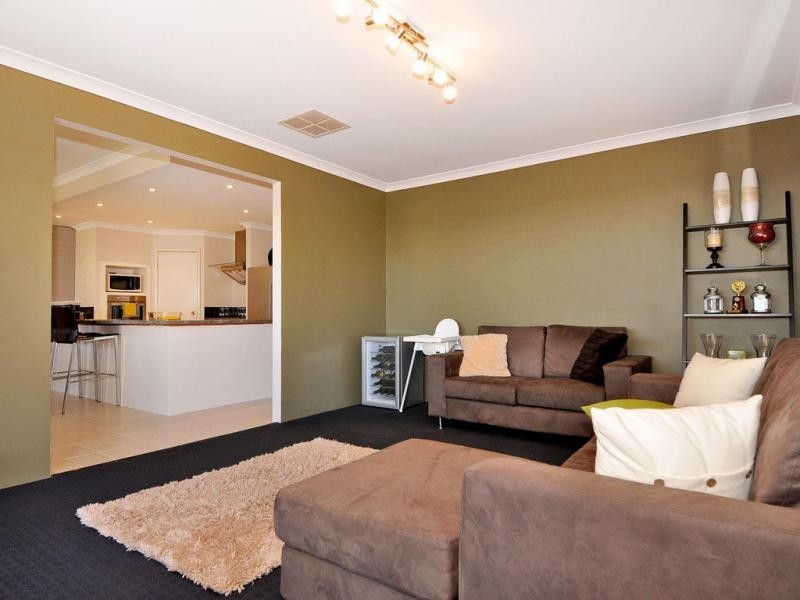 6 Waite Ridge, Aveley WA 6069