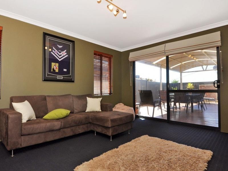 6 Waite Ridge, Aveley WA 6069