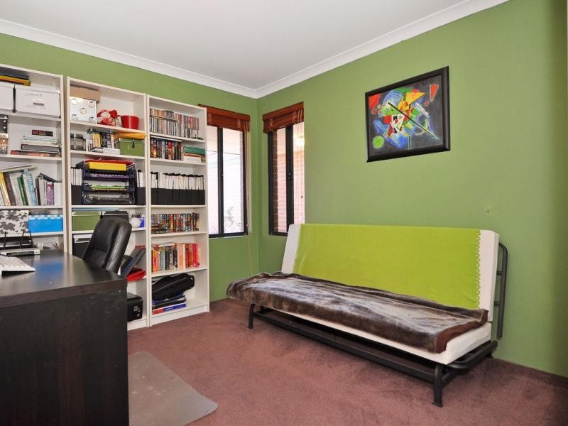 6 Waite Ridge, Aveley WA 6069