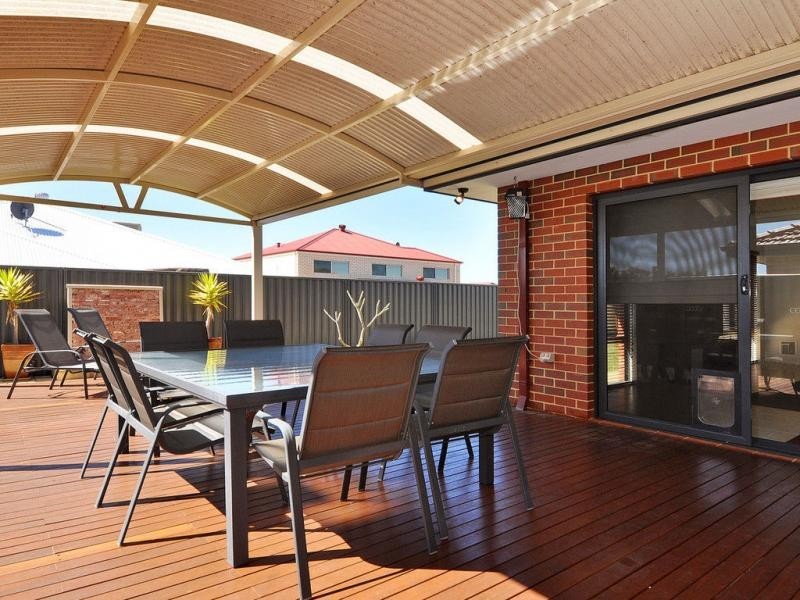 6 Waite Ridge, Aveley WA 6069