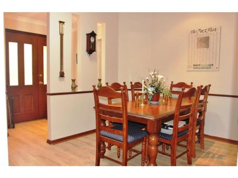 5 Ellis Grove, Woodvale WA 6026