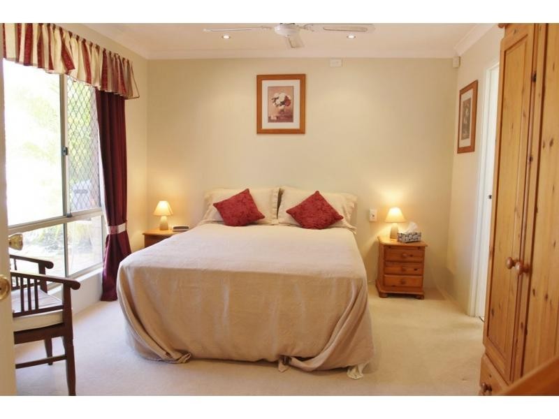 5 Ellis Grove, Woodvale WA 6026