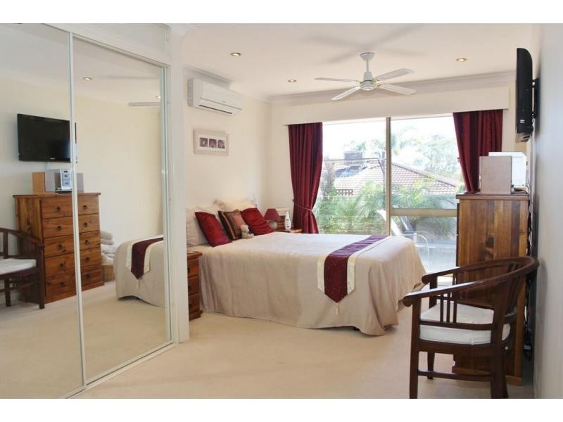 5 Ellis Grove, Woodvale WA 6026