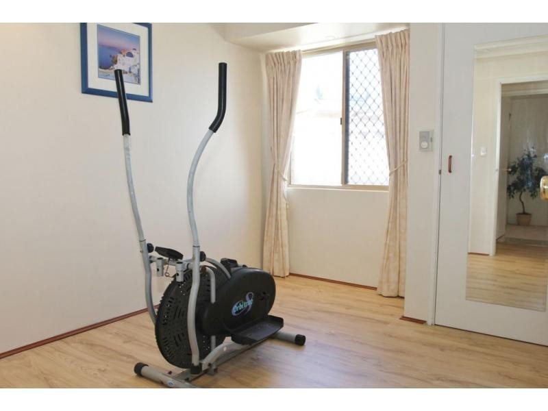 5 Ellis Grove, Woodvale WA 6026