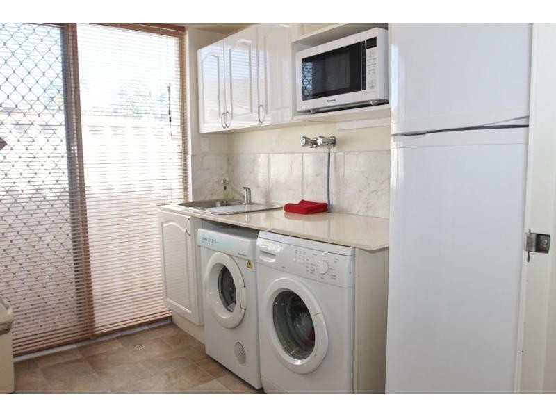 5 Ellis Grove, Woodvale WA 6026