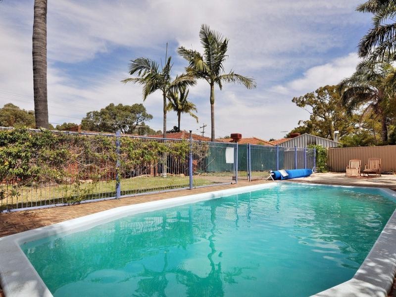 221 Lilburne Road, Duncraig WA 6023