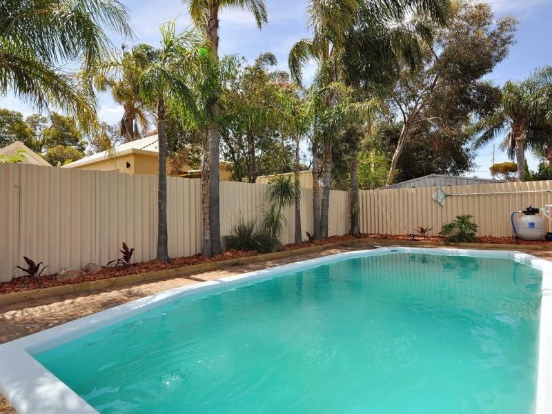 221 Lilburne Road, Duncraig WA 6023