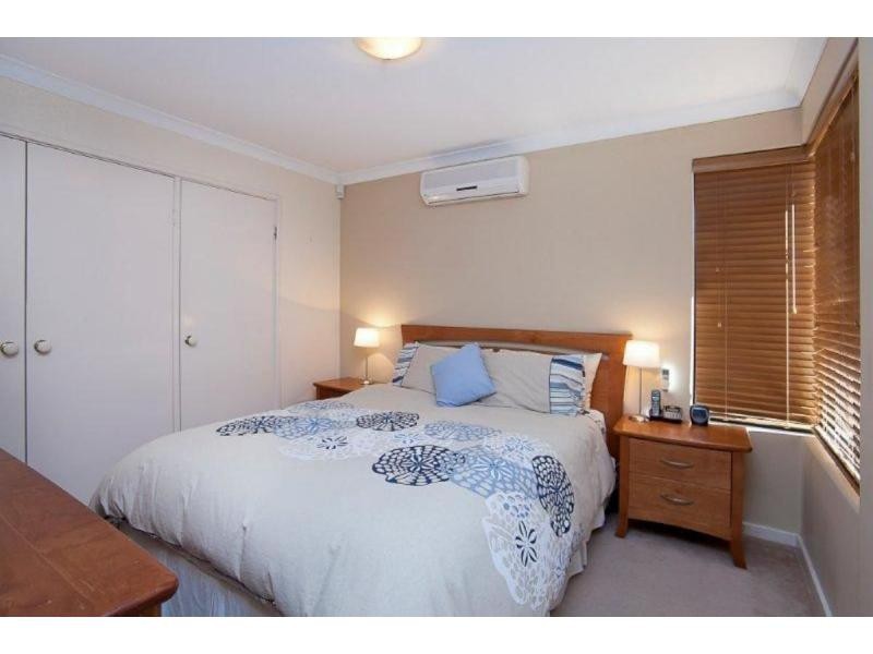 23B Blackwattle Parade, Padbury WA 6025