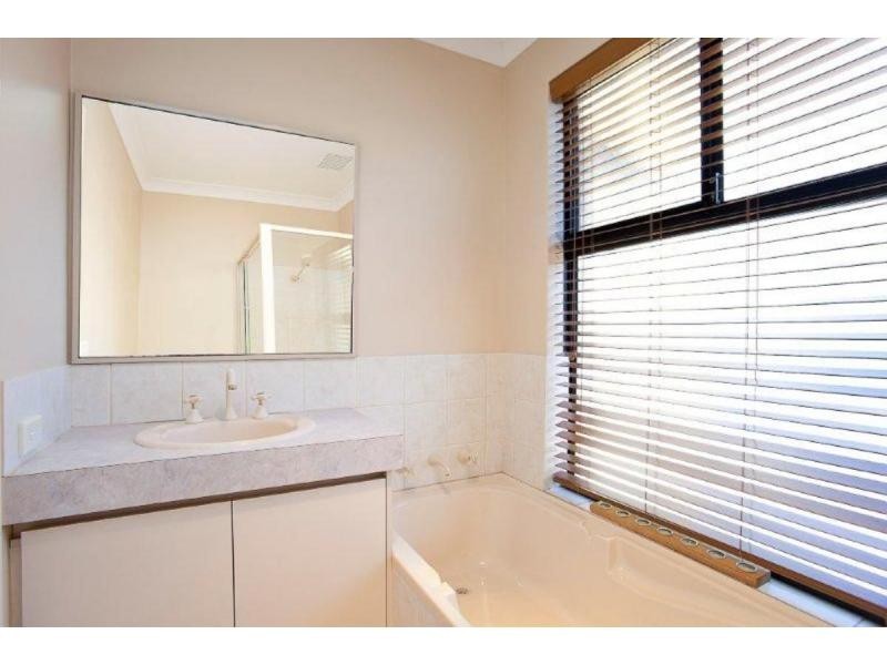 23B Blackwattle Parade, Padbury WA 6025